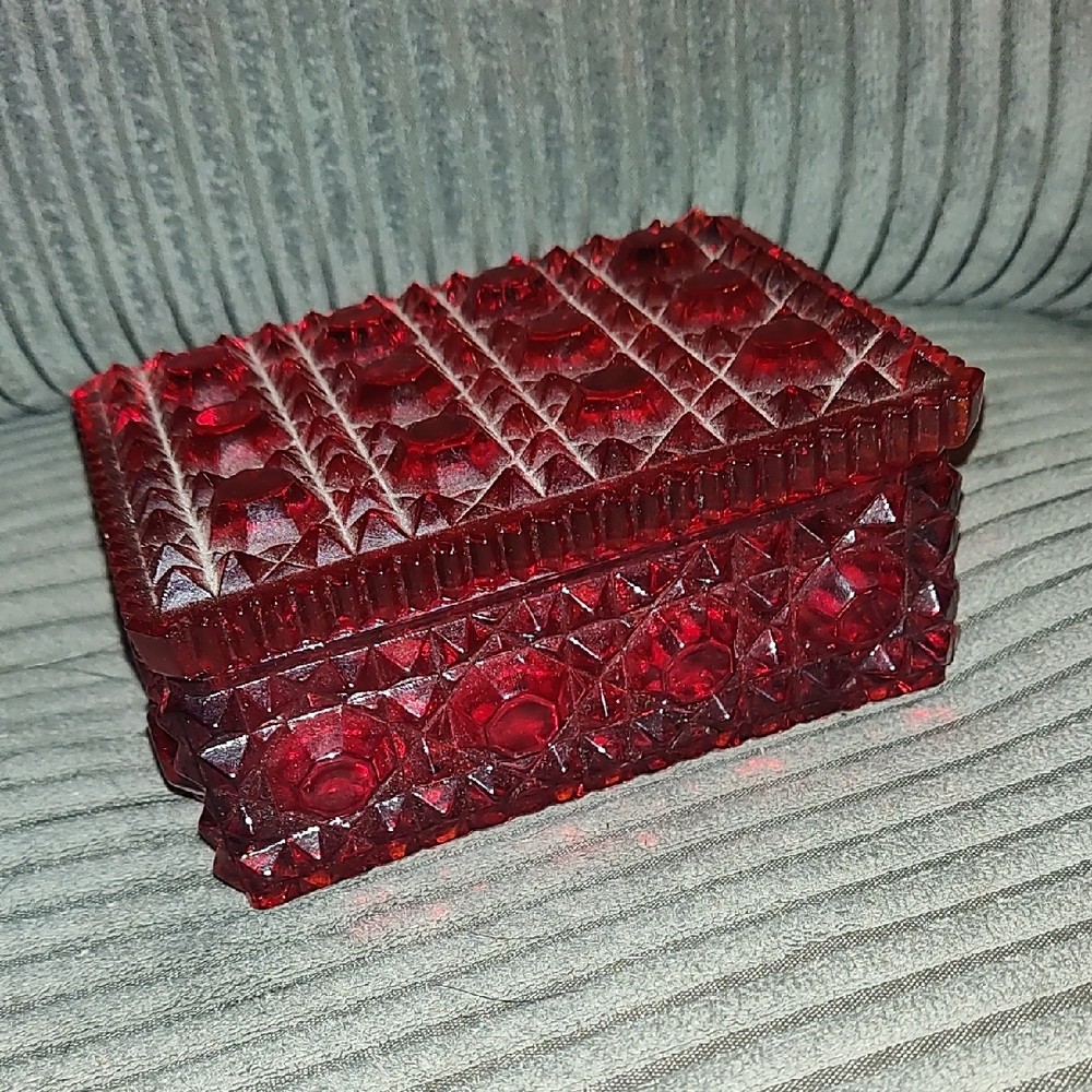 Vintage Viking Glass Ruby Dot & Diamond Red Glass Trinket Box